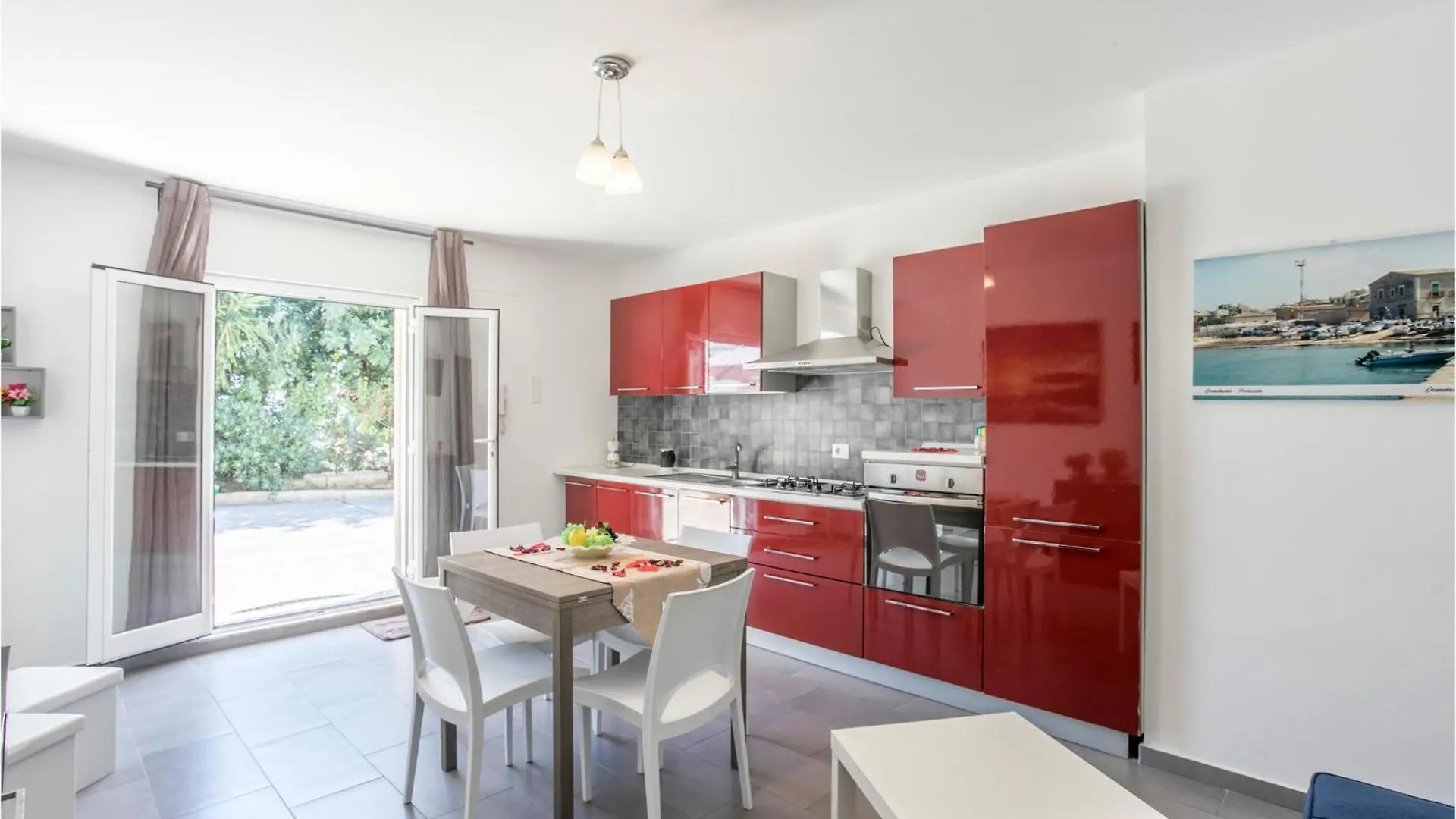 Дом отдыха Beautiful Home In Scicli With Kitchen